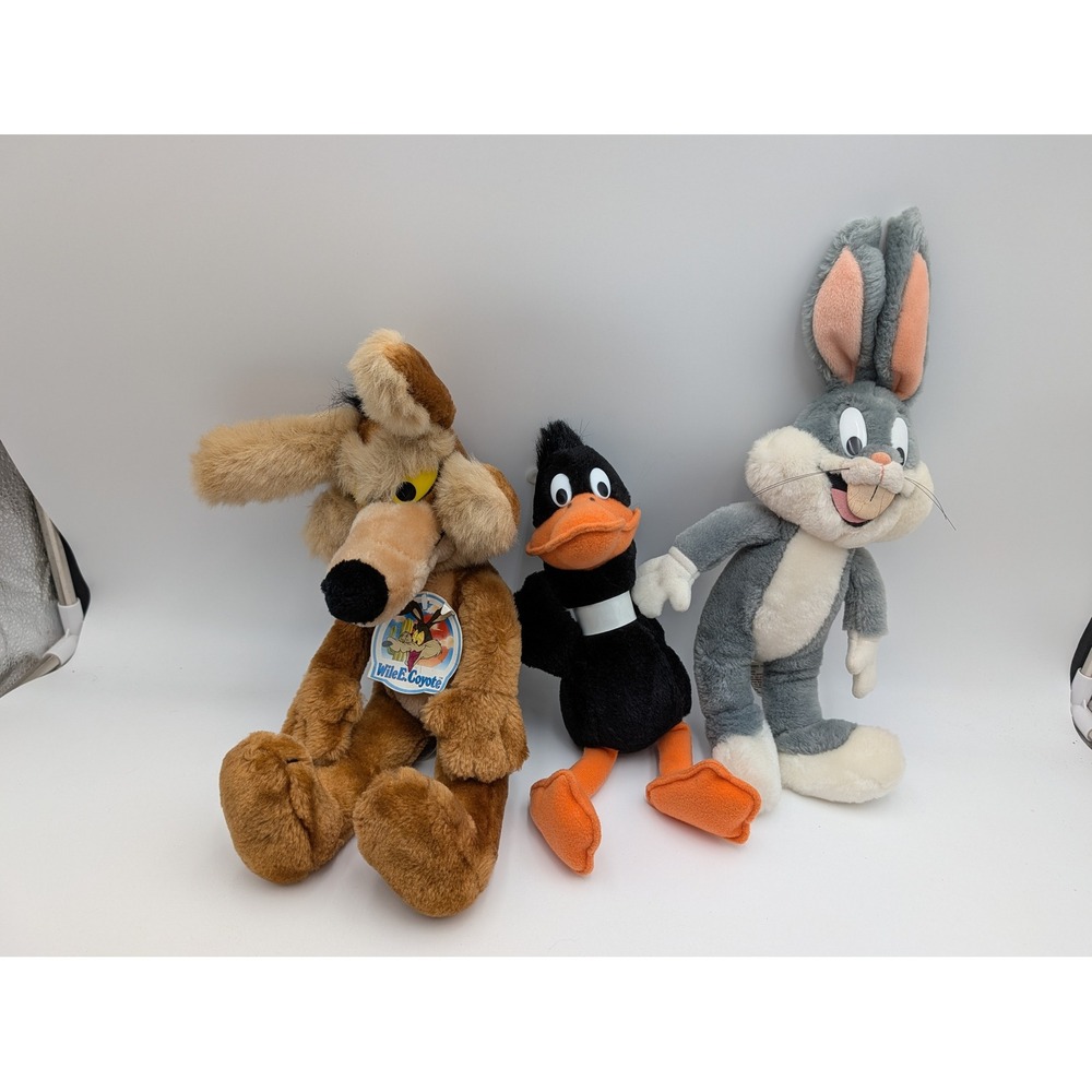 Mighty Star Looney Tunes Plush Lot Bugs Bunny Daffy Duck Wile E Coyote 24K